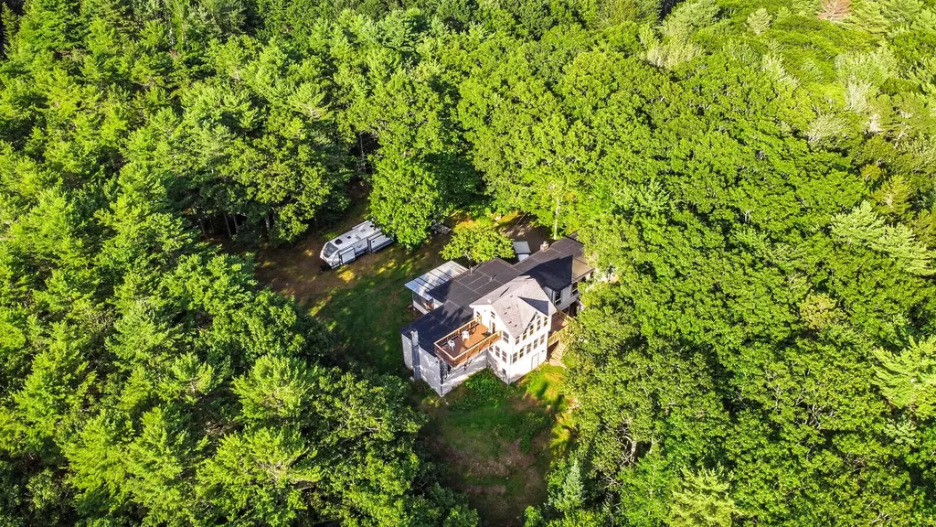 32 Fred Brigham Road Phippsburg ME 04562