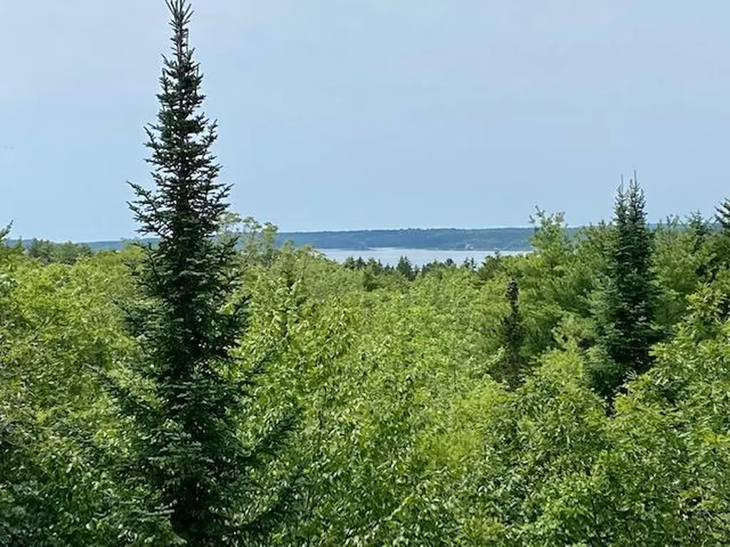 32 Fred Brigham Road Phippsburg ME 04562
