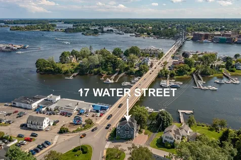 17 Water Street Kittery ME 03904