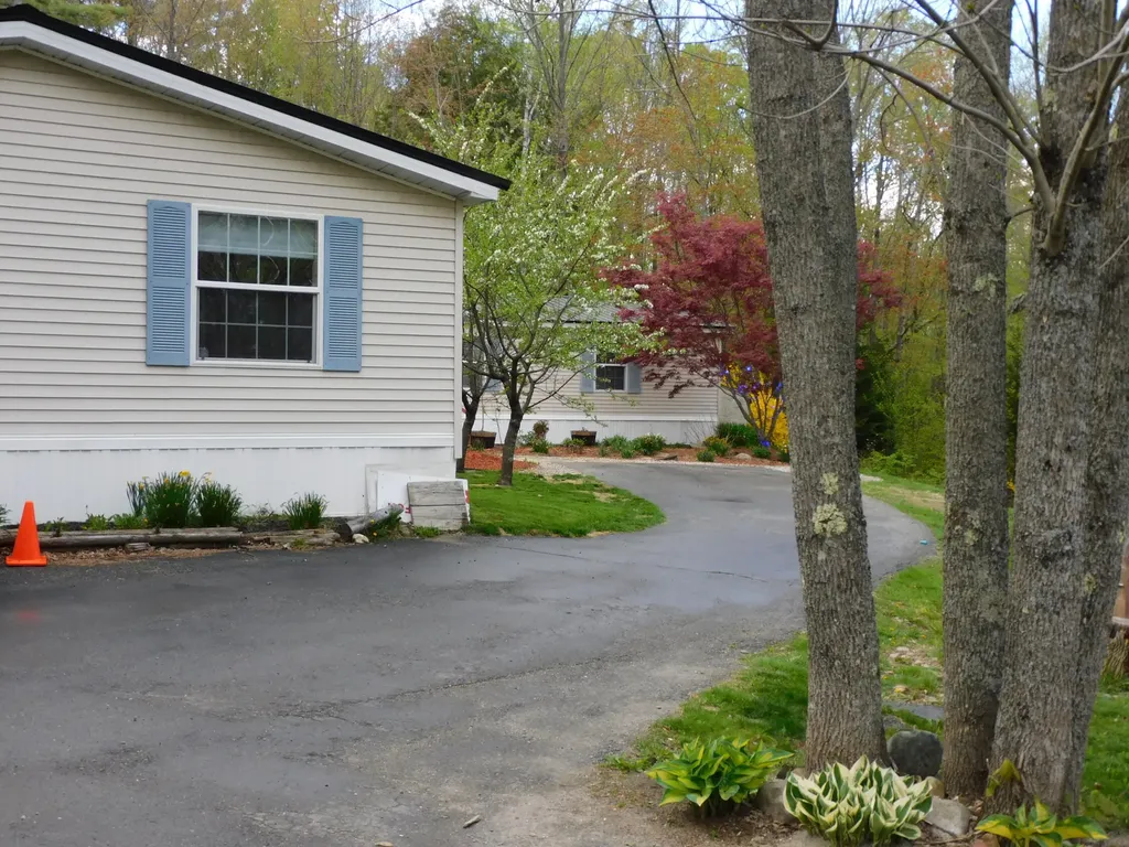 2 & 4 Walker Lane Hartland ME 04943