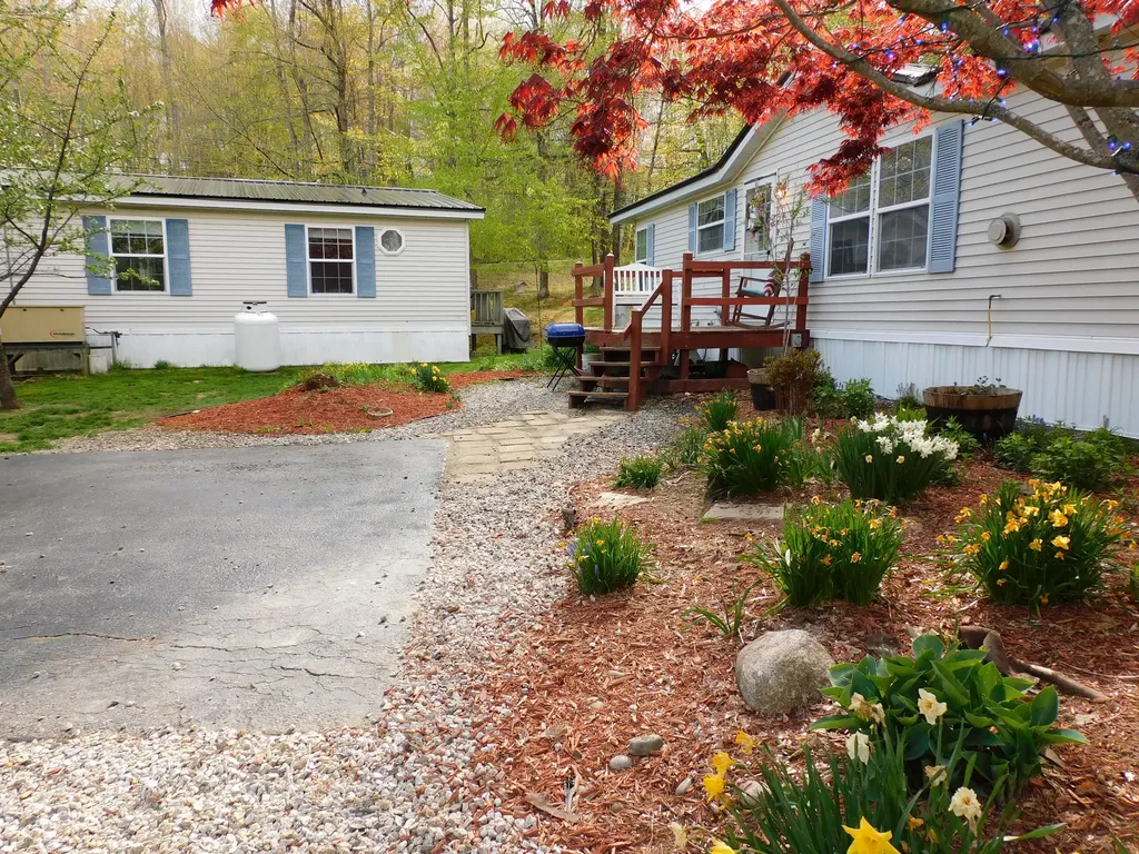 2 & 4 Walker Lane Hartland ME 04943