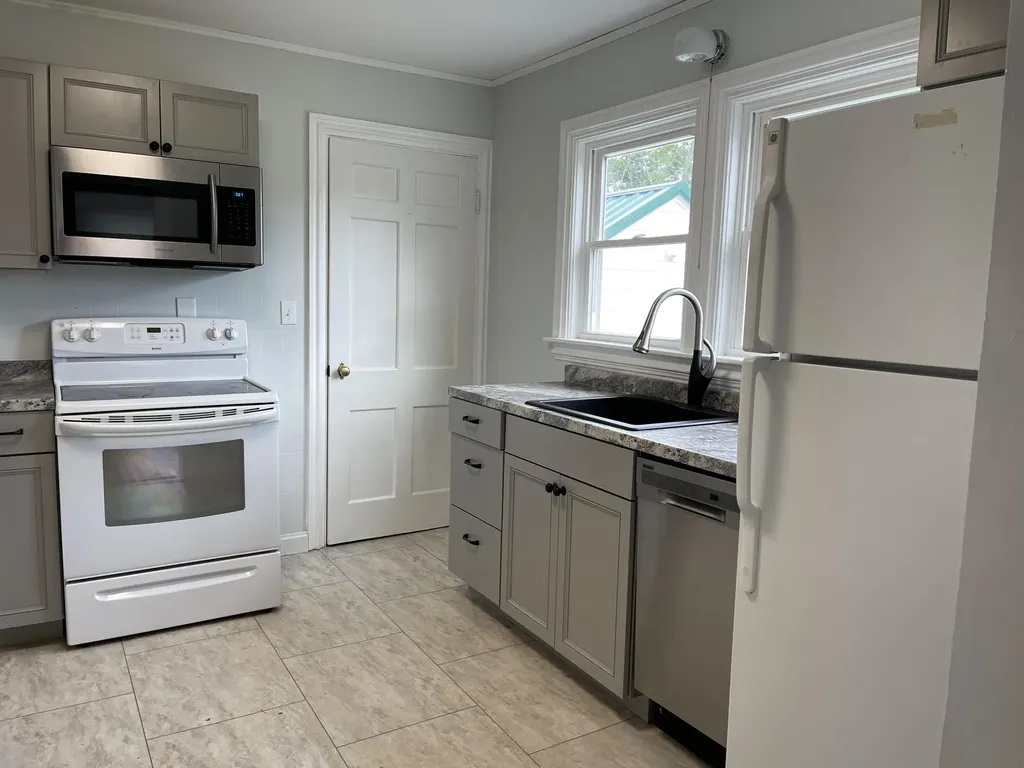 213 Fern Street Bangor ME 04401