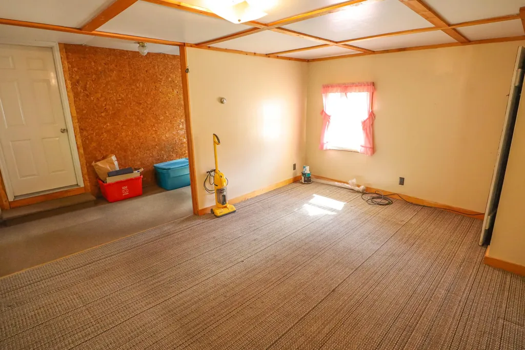 28 Call Road Milford ME 04461