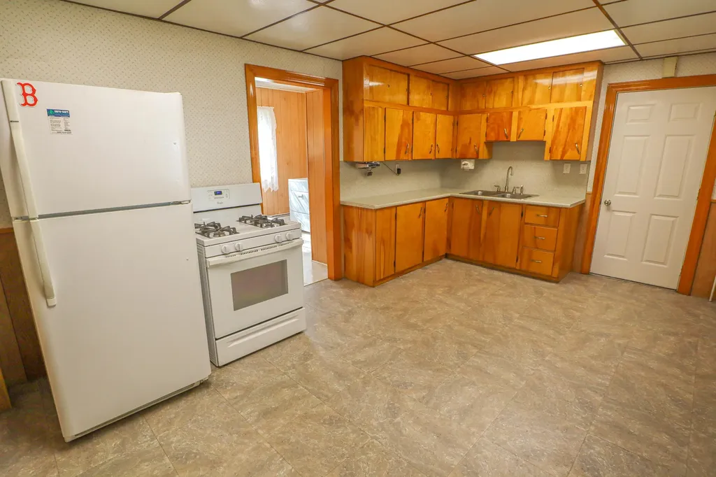 28 Call Road Milford ME 04461