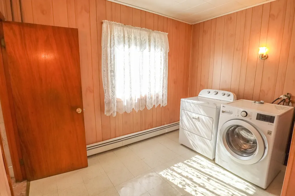 28 Call Road Milford ME 04461
