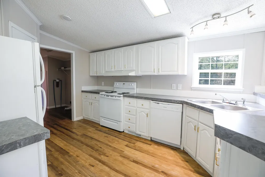 70 Scotts Point Road Clifton ME 04428
