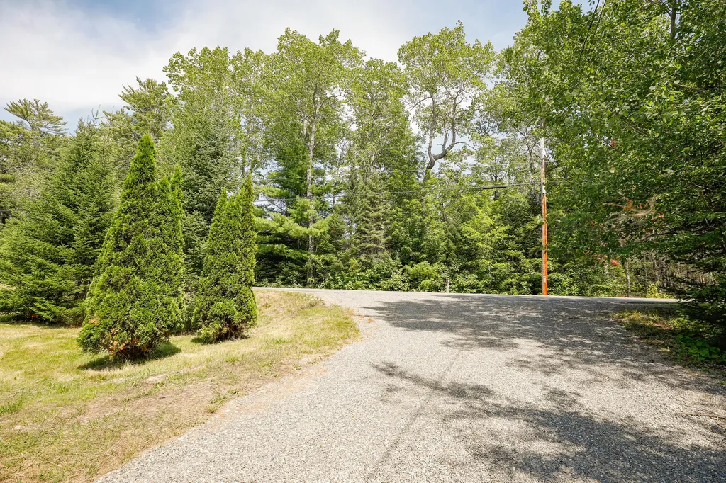 70 Scotts Point Road Clifton ME 04428