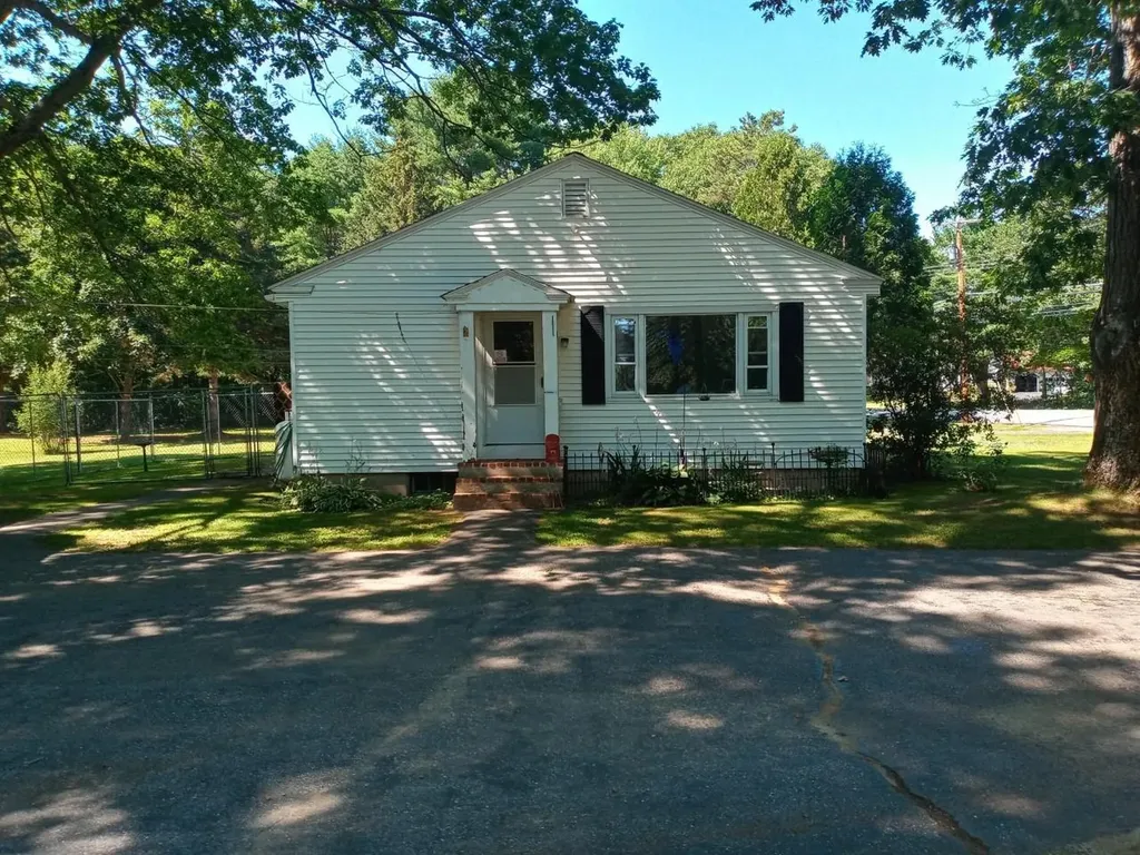 230 Mere Point Road Brunswick ME 04011