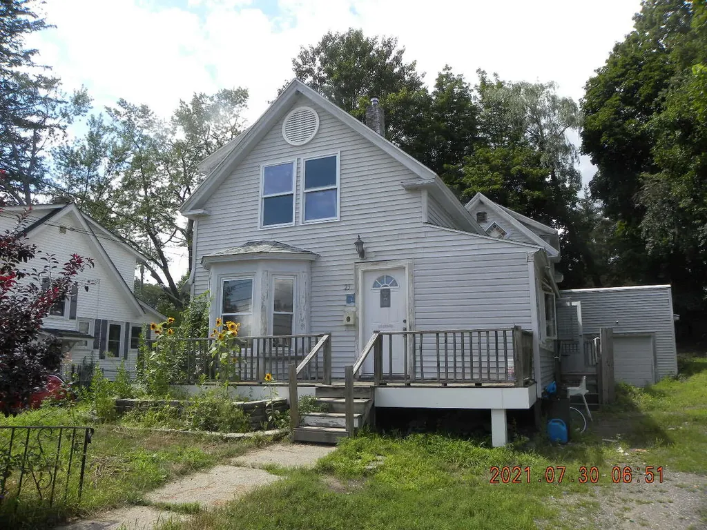 23 Twombley Road Sanford ME 04073