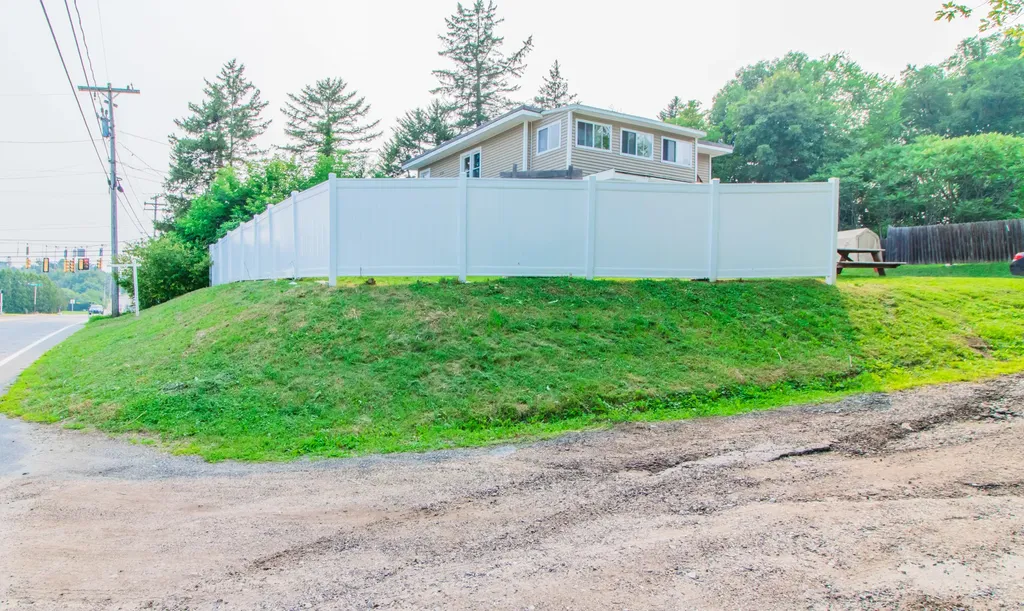 312 Pond Road Lewiston ME 04240