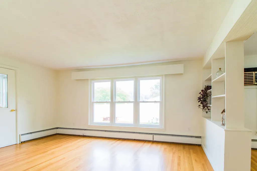 312 Pond Road Lewiston ME 04240