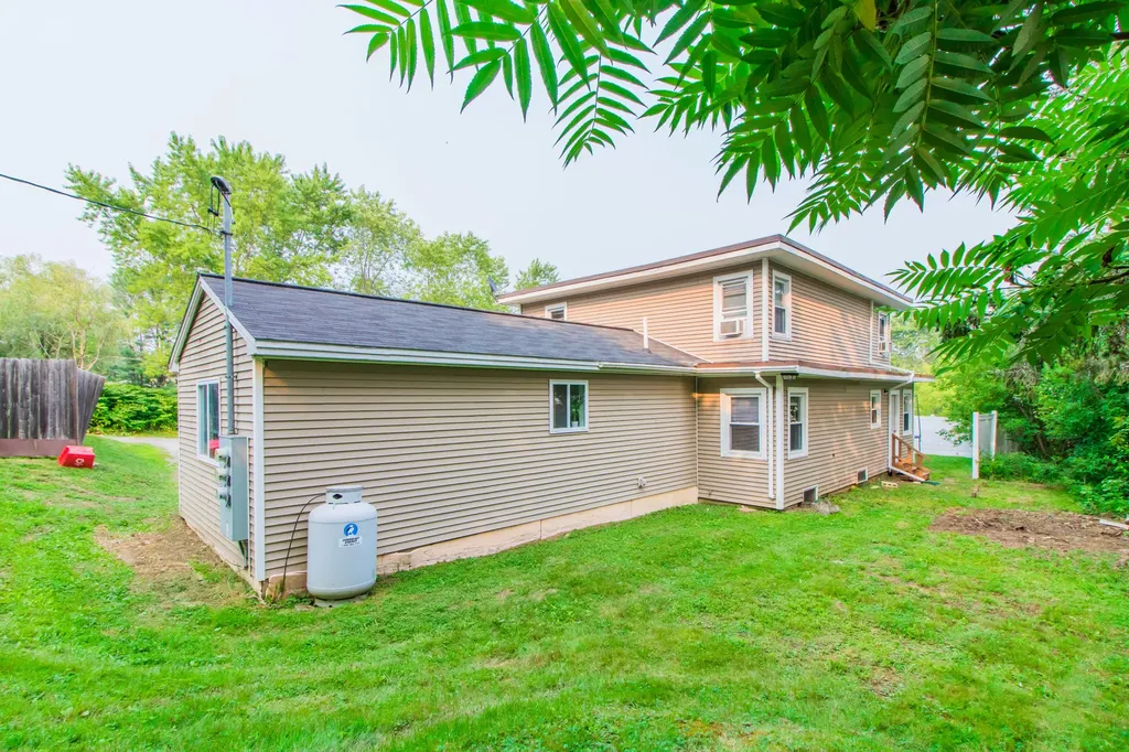 312 Pond Road Lewiston ME 04240