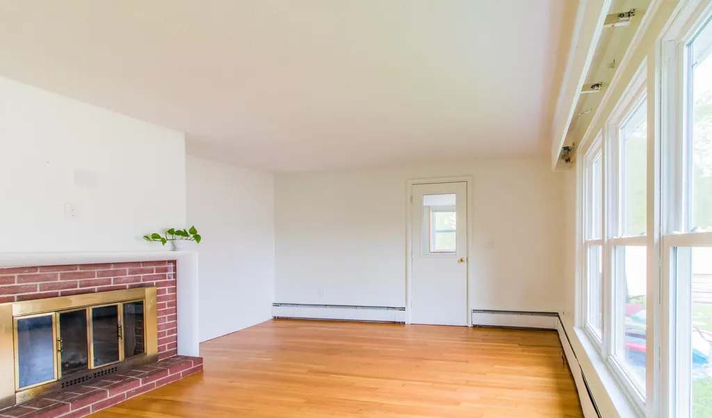 312 Pond Road Lewiston ME 04240