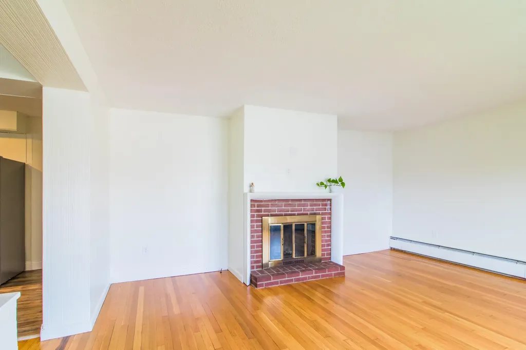 312 Pond Road Lewiston ME 04240