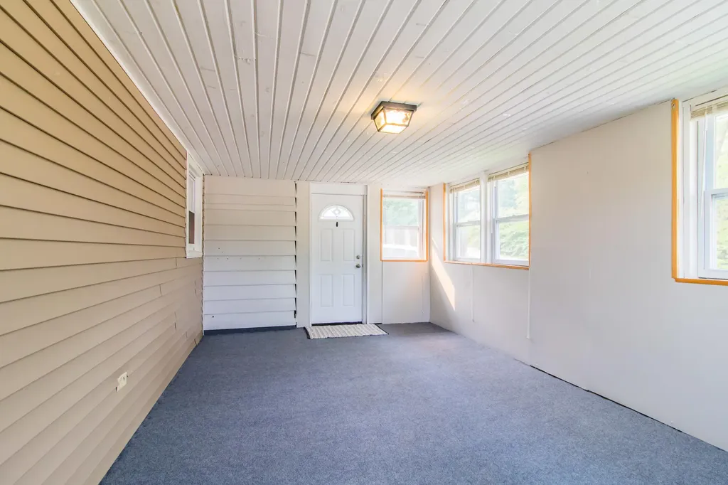 312 Pond Road Lewiston ME 04240