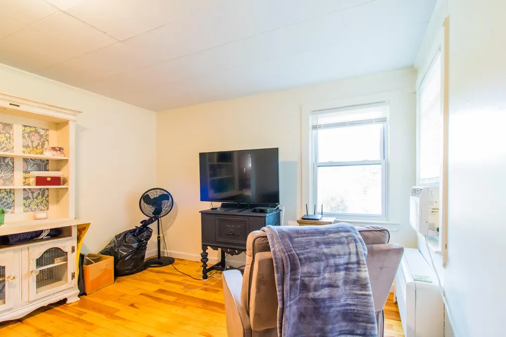312 Pond Road Lewiston ME 04240