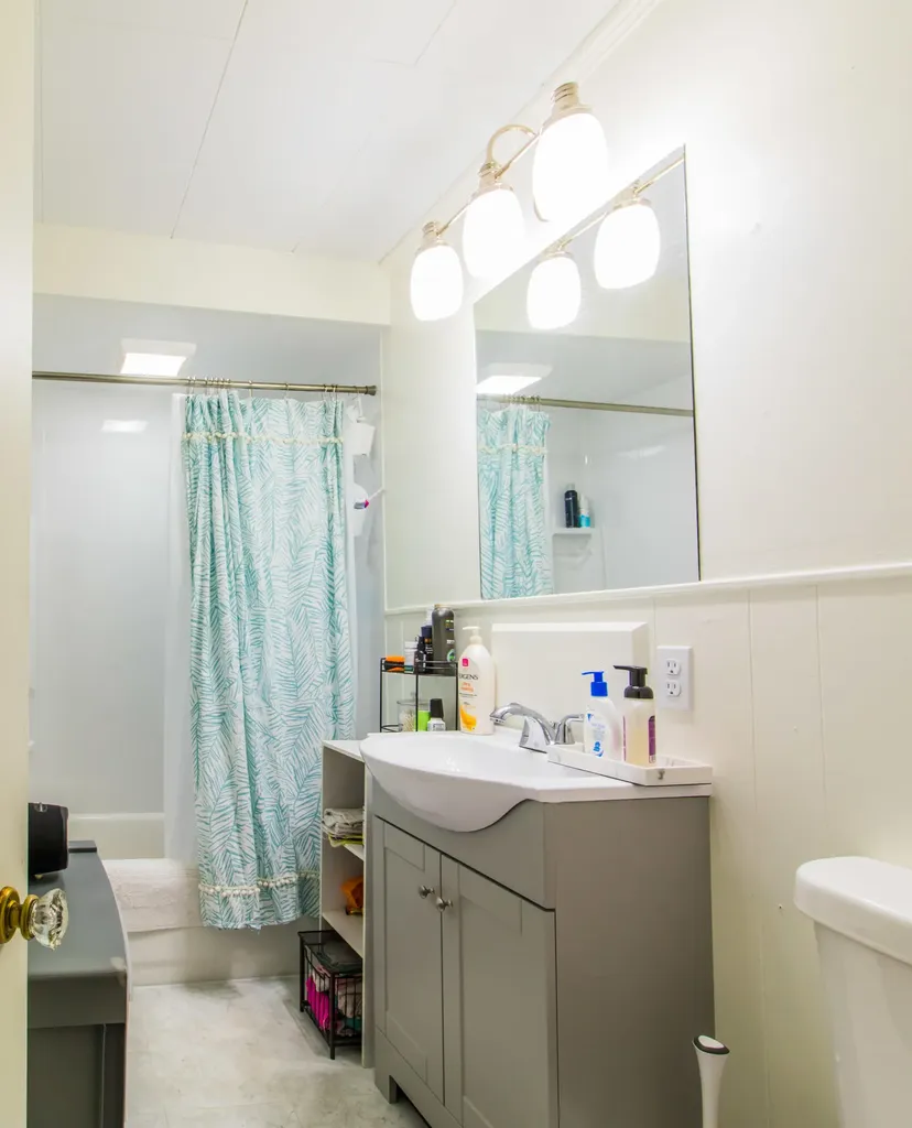 312 Pond Road Lewiston ME 04240