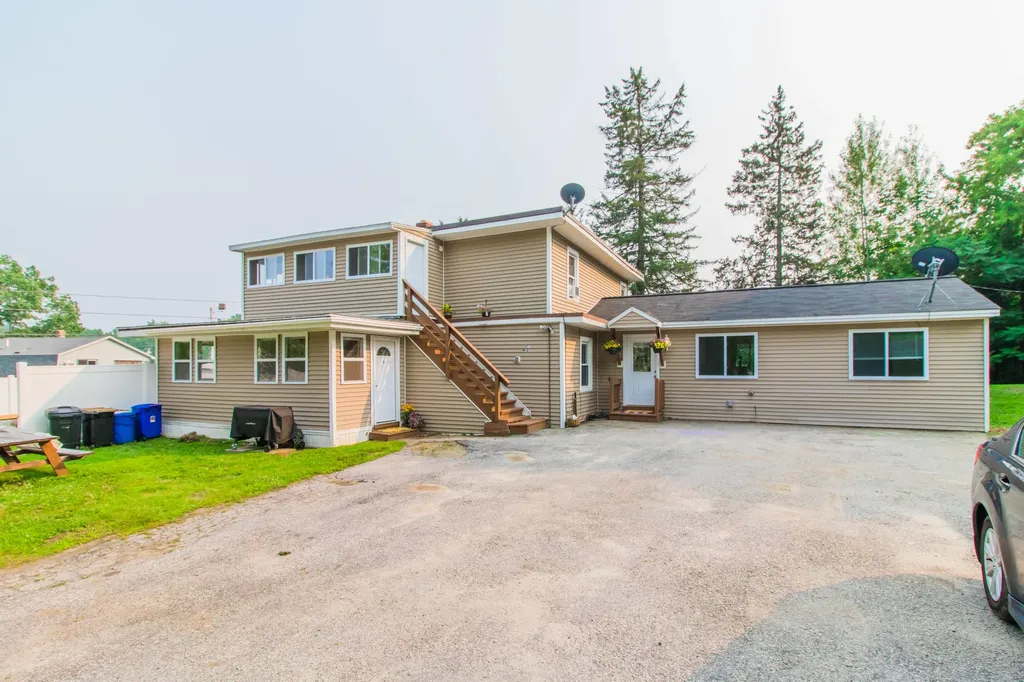 312 Pond Road Lewiston ME 04240