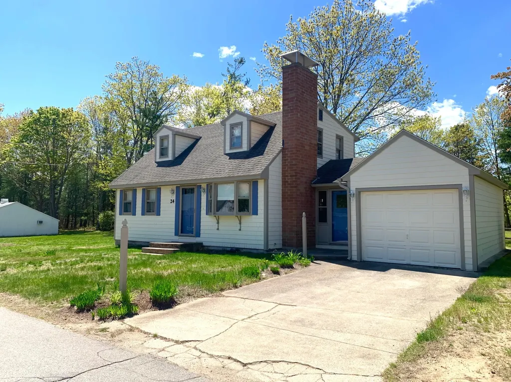 24 Riverbank Road Ogunquit ME 03907