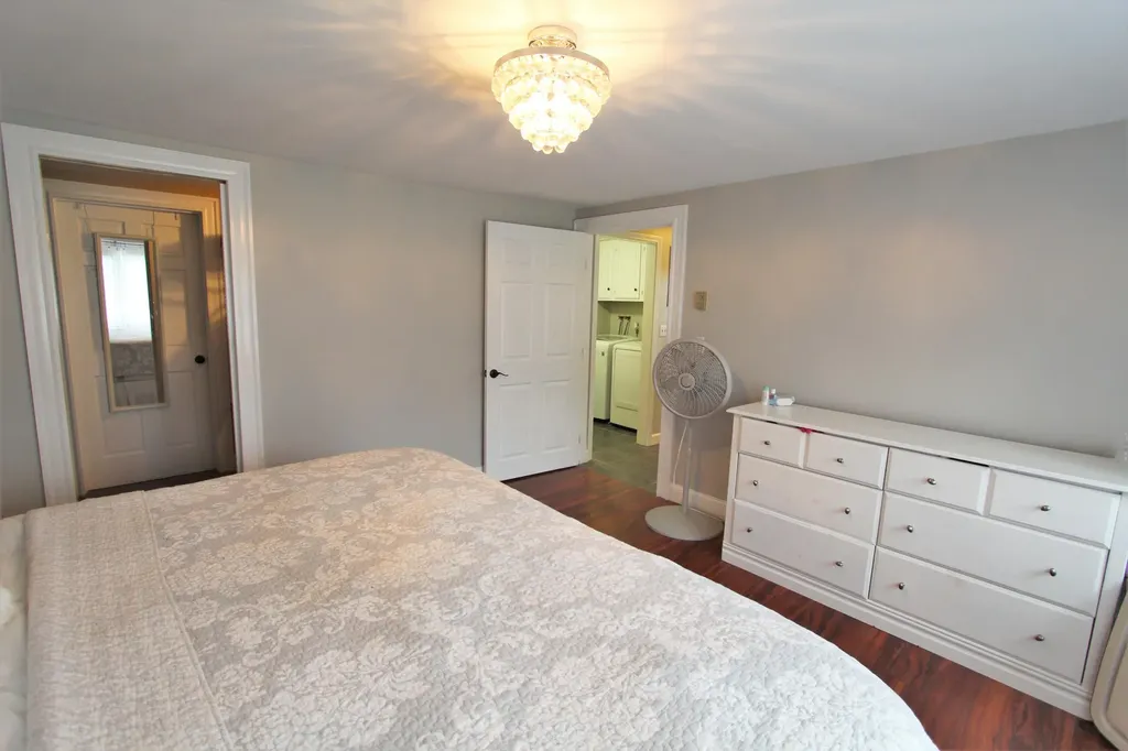 82 Canterbury Road Brewer ME 04412