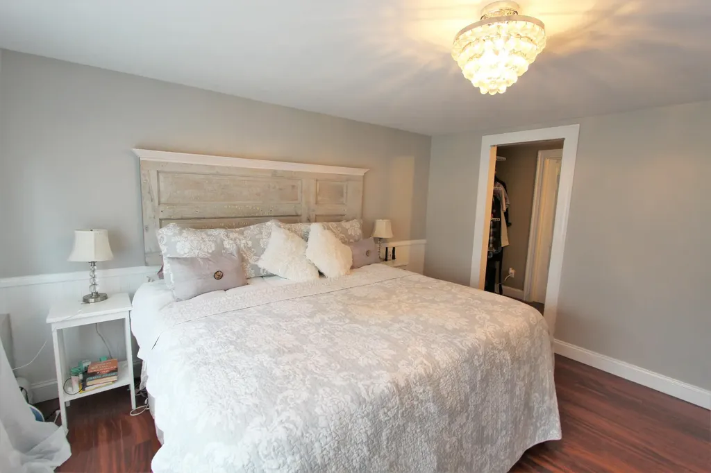 82 Canterbury Road Brewer ME 04412