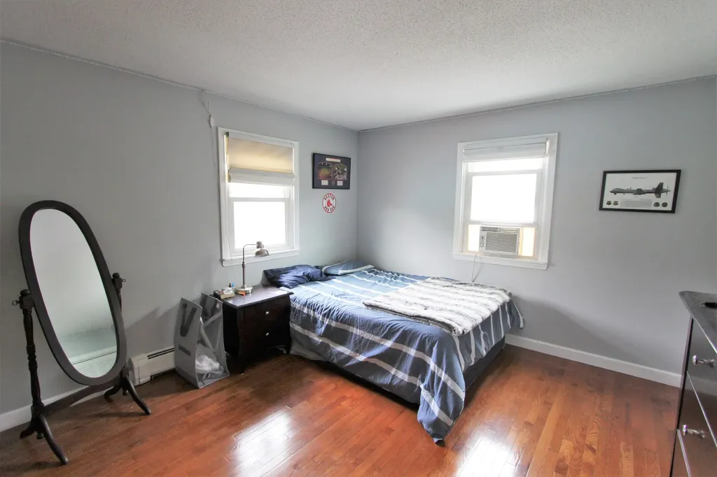 82 Canterbury Road Brewer ME 04412