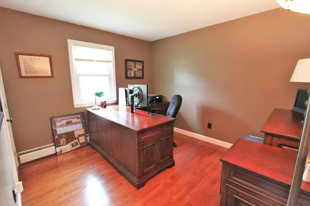 82 Canterbury Road Brewer ME 04412