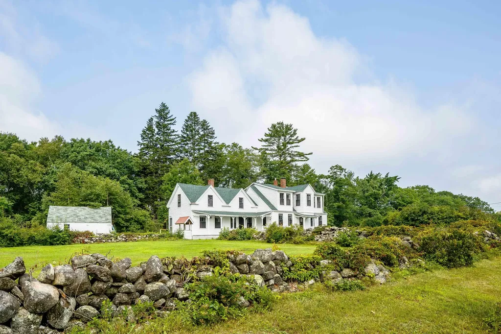 369 Waldoboro Road Bremen ME 04551