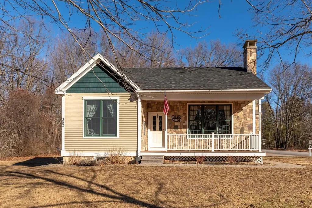 352 Kennebunk Road Sanford ME 04073