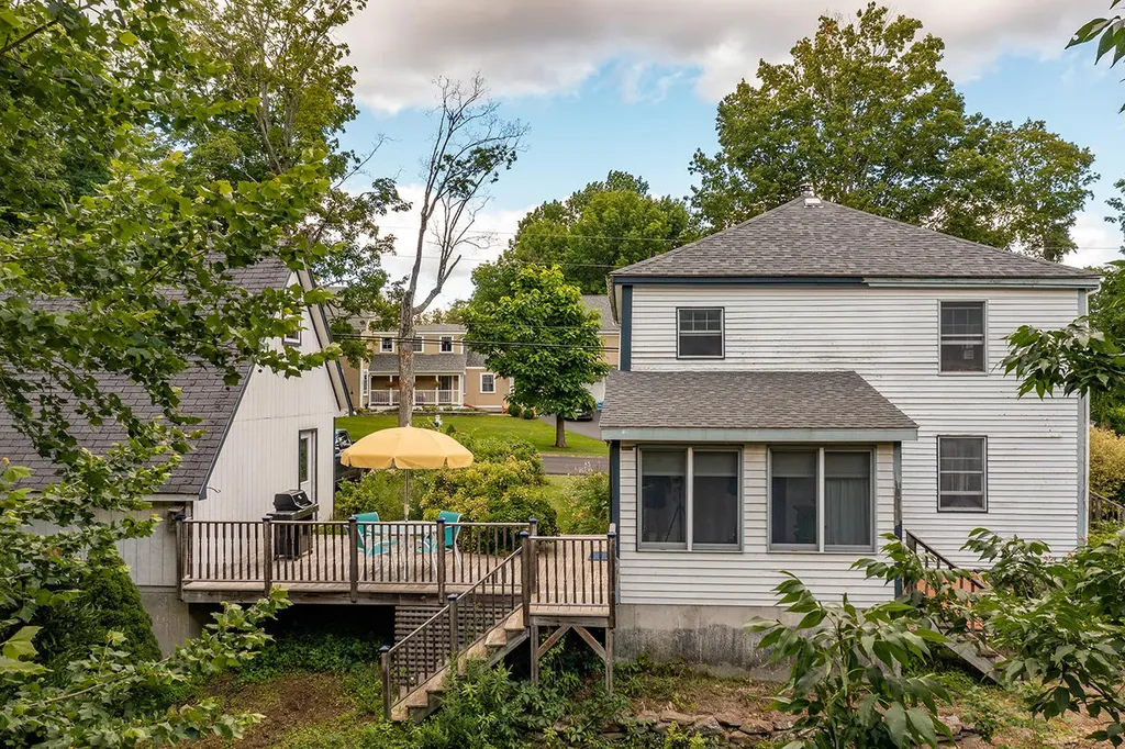 116 Old Rockland Street Rockport ME 04856