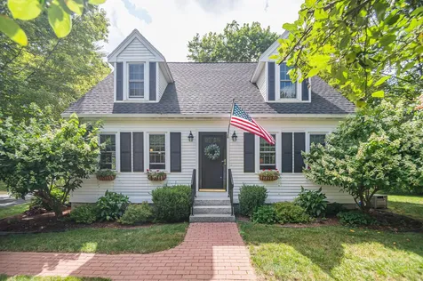 82 Academy Street South Berwick ME 03908