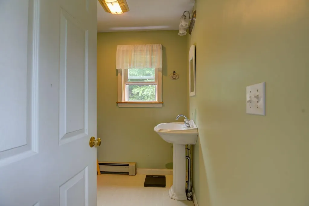 41 Dakota Drive Windham ME 04062