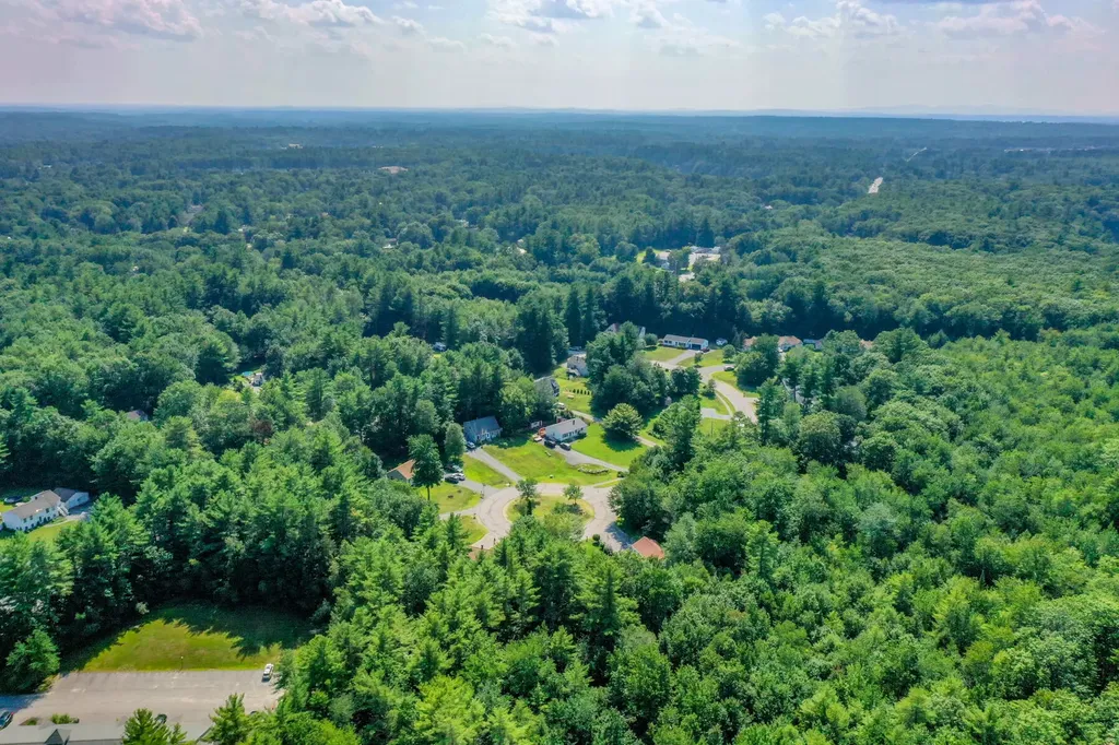 41 Dakota Drive Windham ME 04062