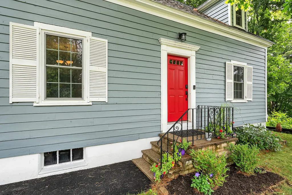 56 College Avenue Gorham ME 04038