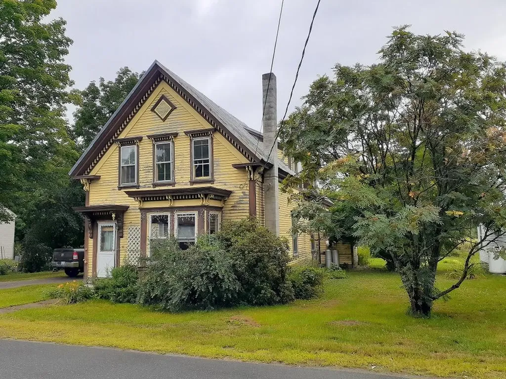 20 Sawyer Street Phillips ME 04966