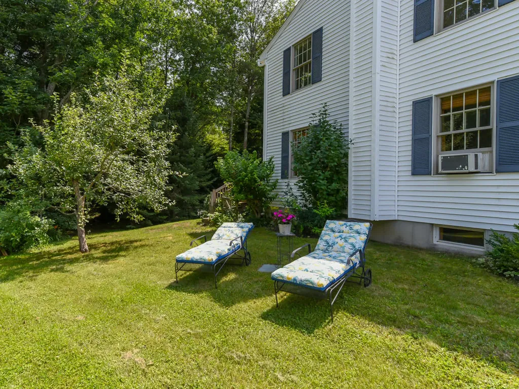 8 Marion Circle Cumberland ME 04102