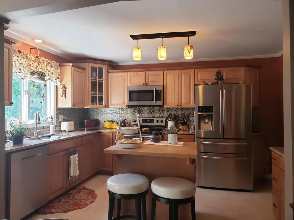 34 Eustis Parkway Waterville ME 04901