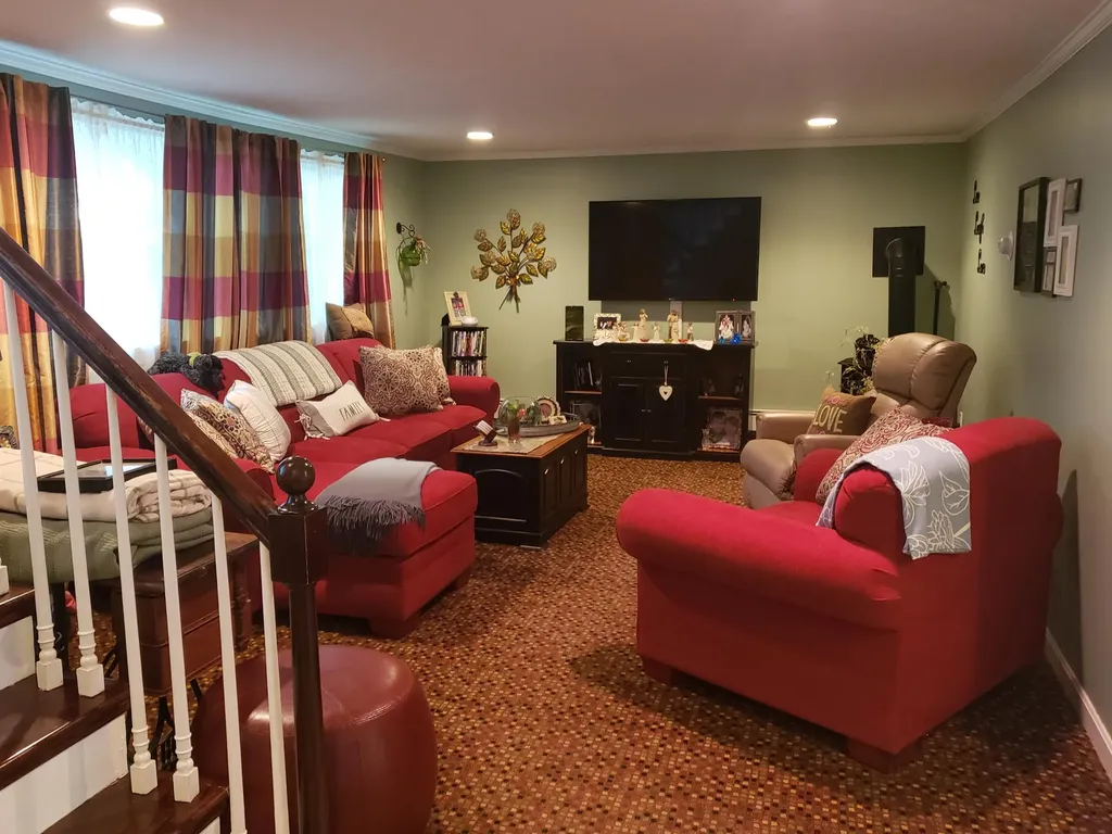 34 Eustis Parkway Waterville ME 04901