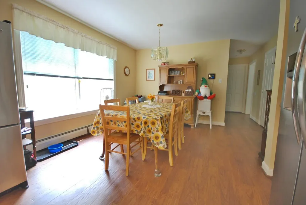 20 Spruce Lane Naples ME 04055