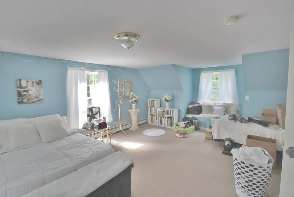 20 Spruce Lane Naples ME 04055