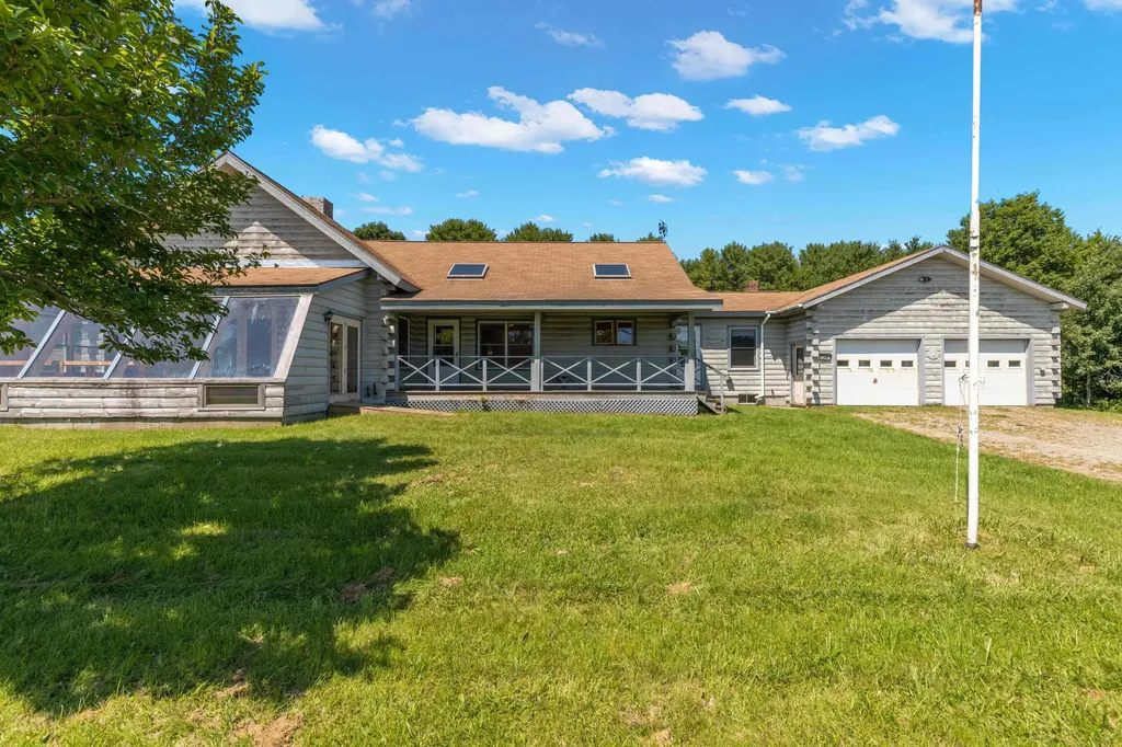 511 Birch Point Road Wiscasset ME 04578