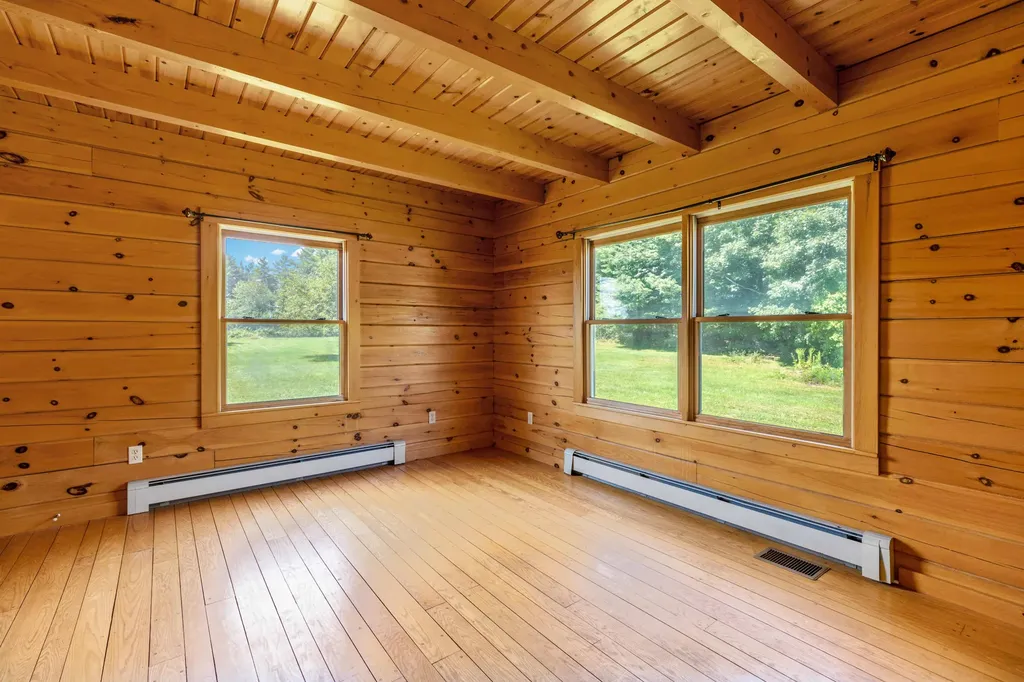 511 Birch Point Road Wiscasset ME 04578