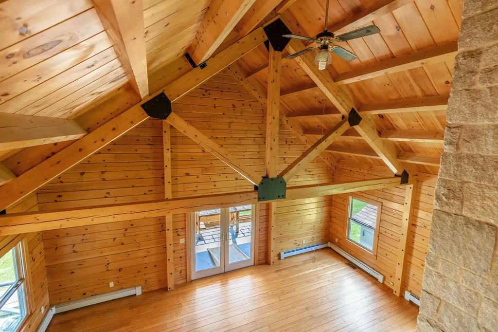 511 Birch Point Road Wiscasset ME 04578