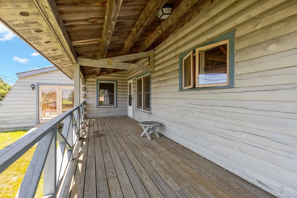 511 Birch Point Road Wiscasset ME 04578