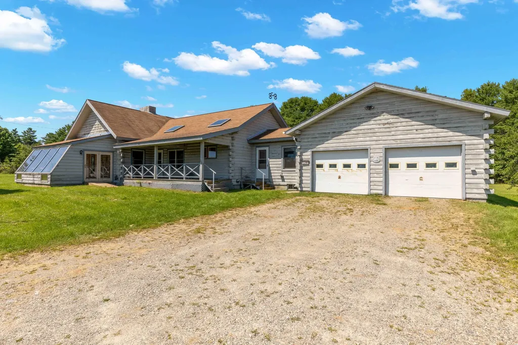 511 Birch Point Road Wiscasset ME 04578