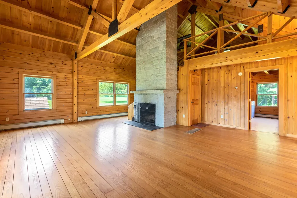 511 Birch Point Road Wiscasset ME 04578