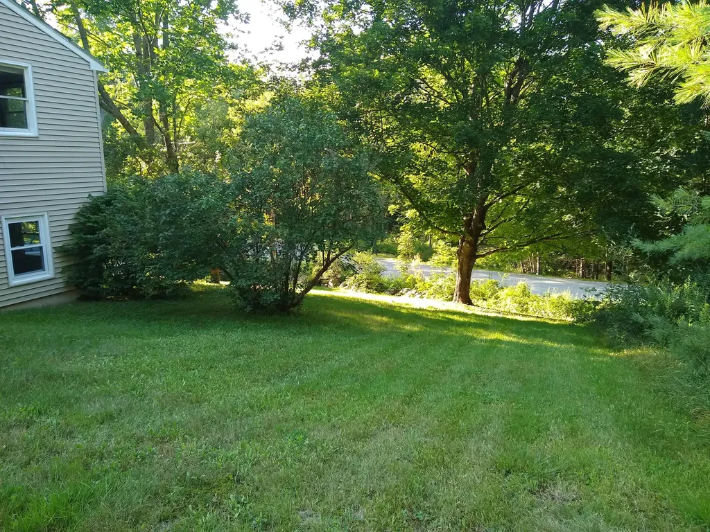 82 Long Hill Road Gray ME 04039