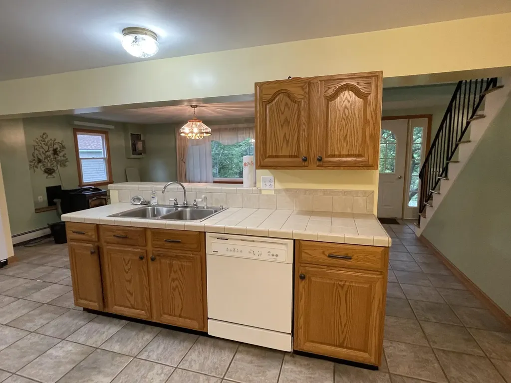 82 Long Hill Road Gray ME 04039