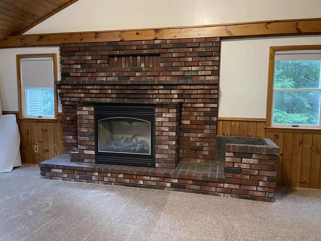 82 Long Hill Road Gray ME 04039