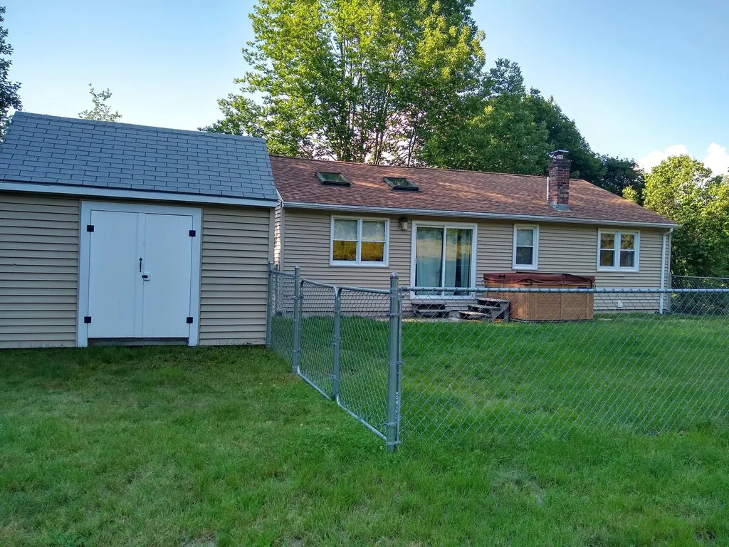 82 Long Hill Road Gray ME 04039